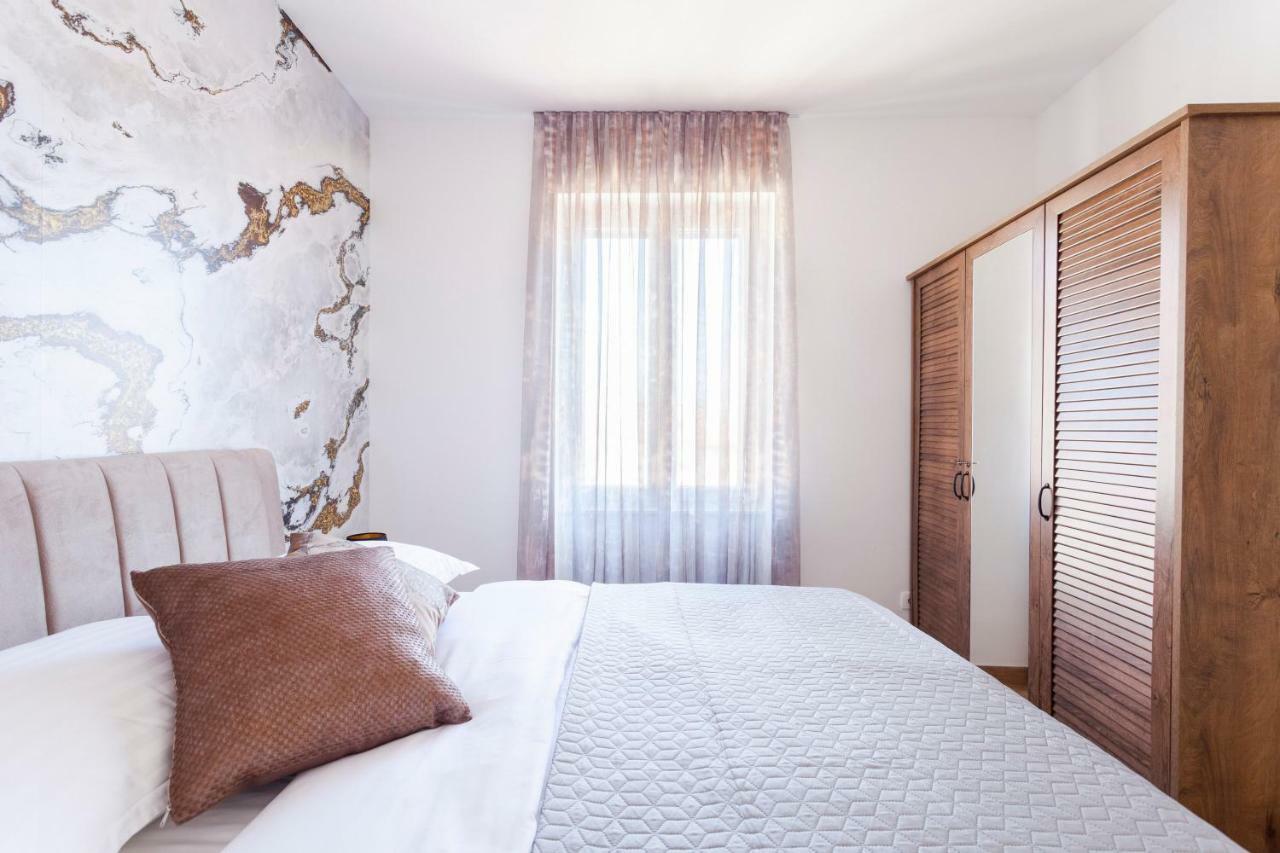 Cozy Apartment Lile In The Heart Of Old Town Split Exterior foto